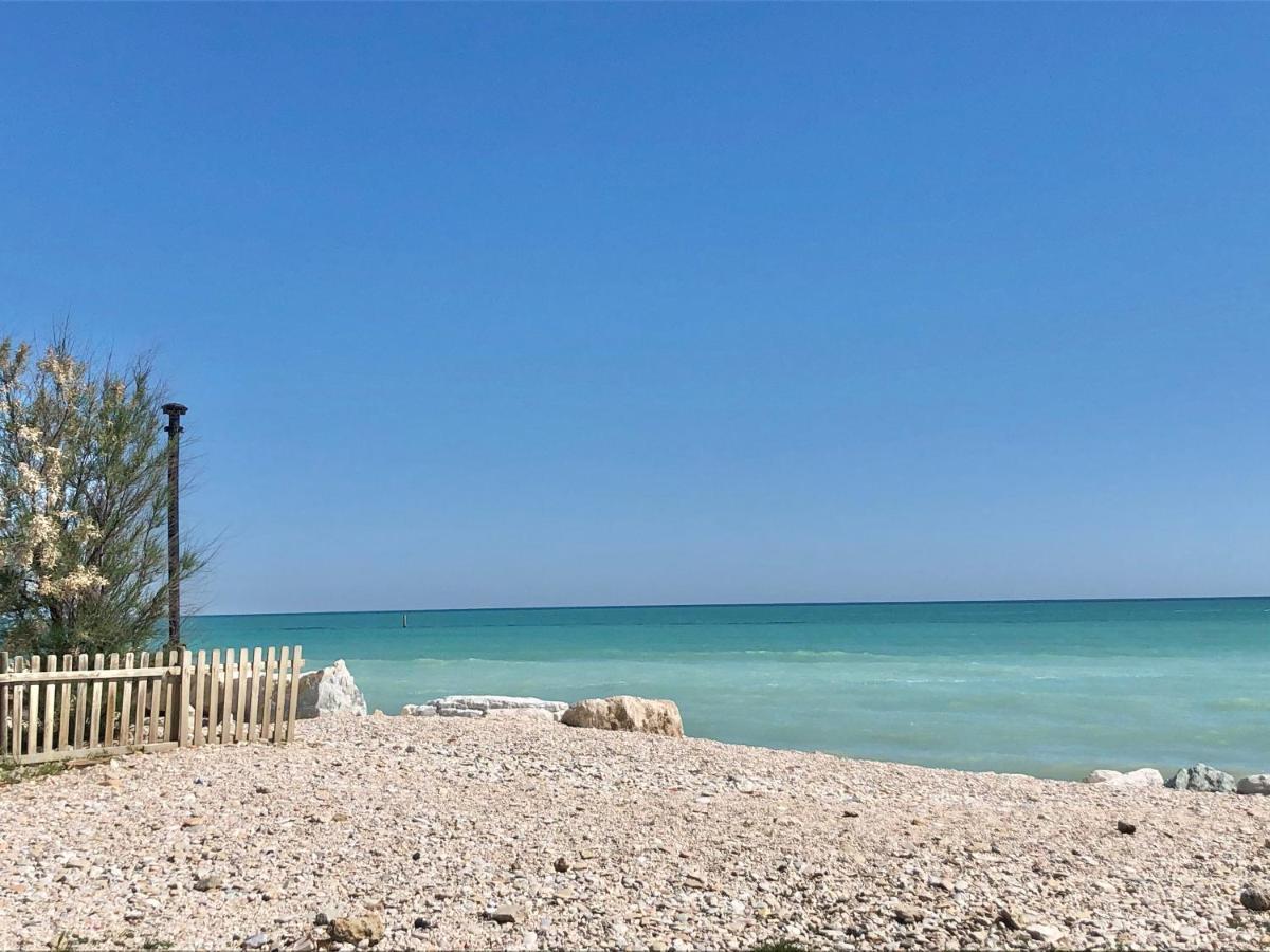 Appartamento Vita Marina Porto SantʼElpidio Esterno foto