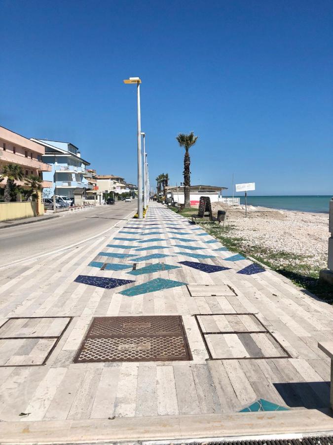 Appartamento Vita Marina Porto SantʼElpidio Esterno foto