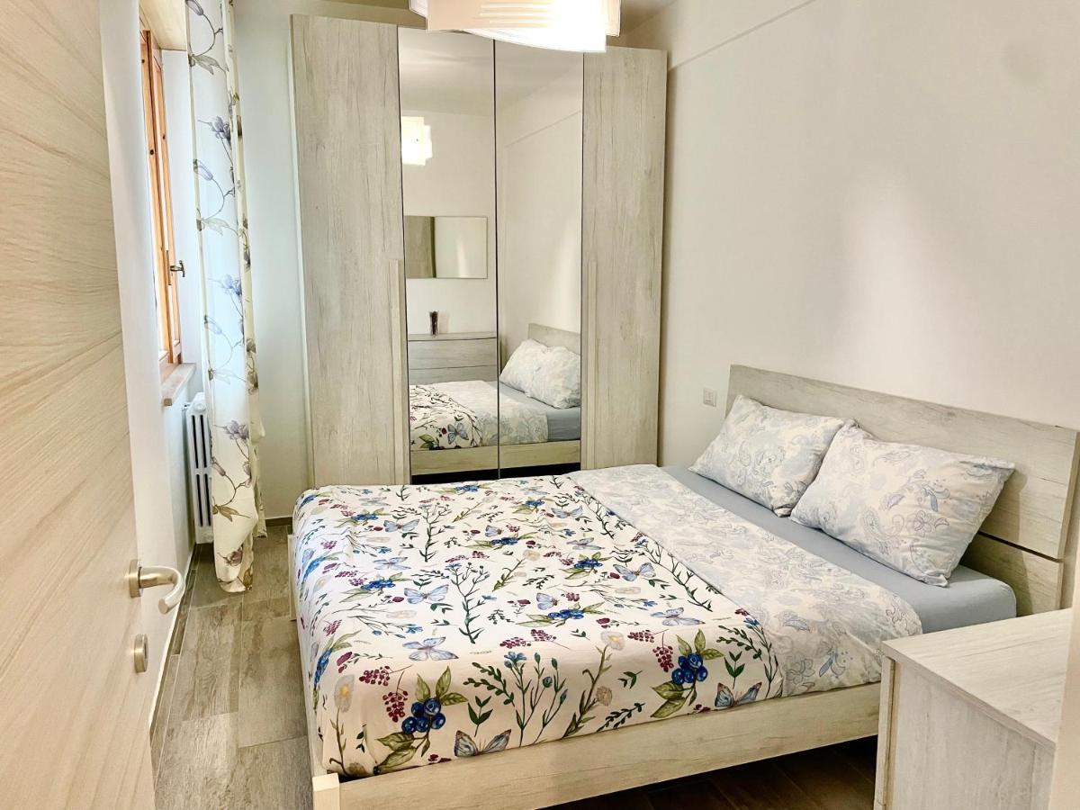 Appartamento Vita Marina Porto SantʼElpidio Esterno foto